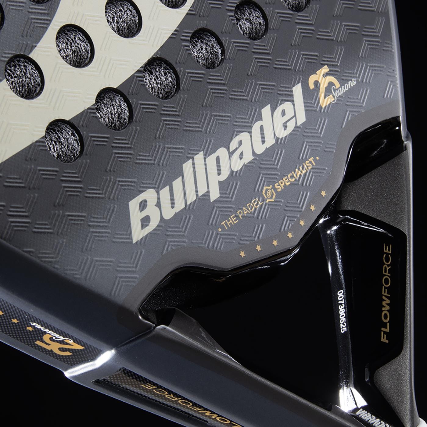 Close-up of the Bullpadel Flow Legend 2026 Padel Racket, featuring advanced Flowforce technology and designed by Bullpadel specifically for women.