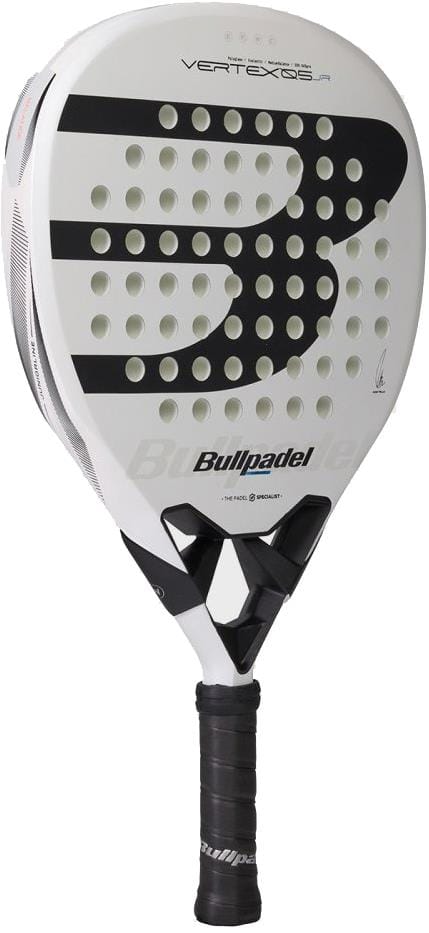 The Bullpadel Vertex Junior Boys 2026 Padel Racket features a white design with a black "B," circular holes, and a black grip—perfect for advanced junior players who want top performance on the court.