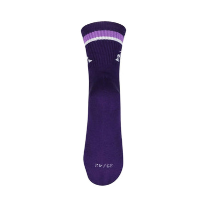 The Le Coq Sportif Sports Socks in Purple Velvet showcase a design with two stripes – one in white and the other in light purple – near the top. They also feature small white numbers "39/42" near the toe, providing both comfort and breathability while indicating the size.